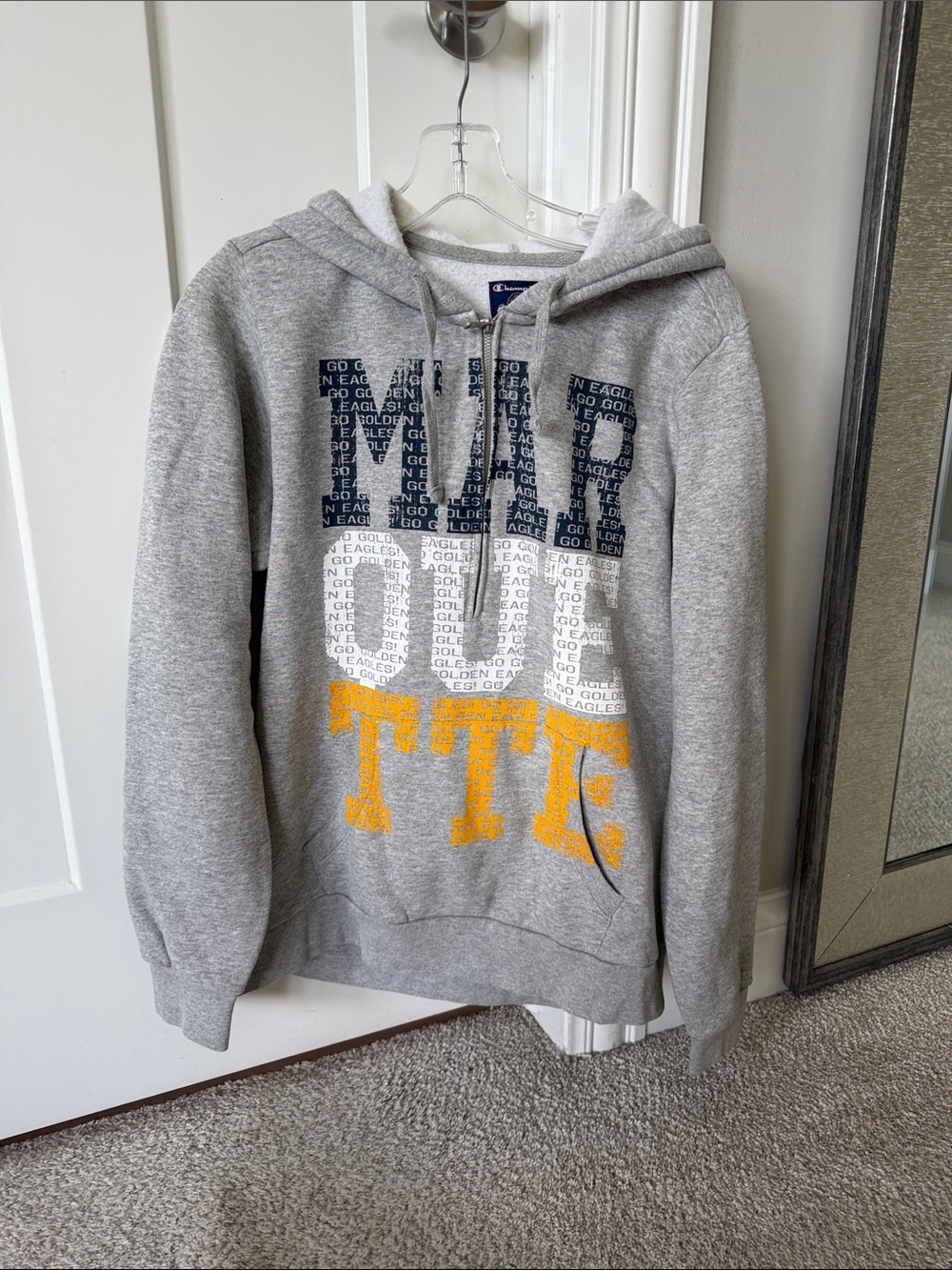 Women’s Nike Marquette Half ZIP Sweatshirt XL